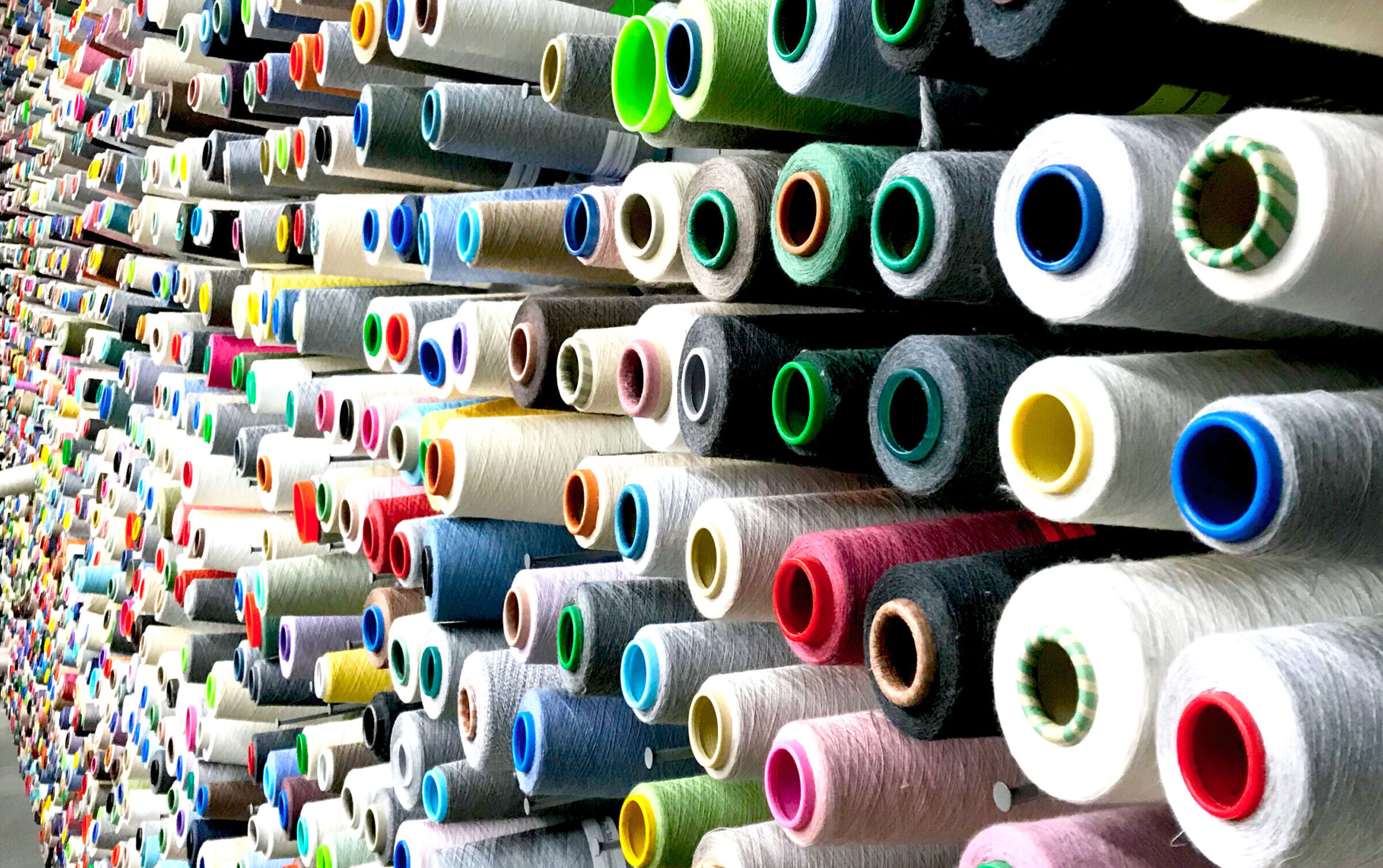 Read more about the article Textielsector in 2050 circulair?<br>Nederlandse ambities <br>onder de loep